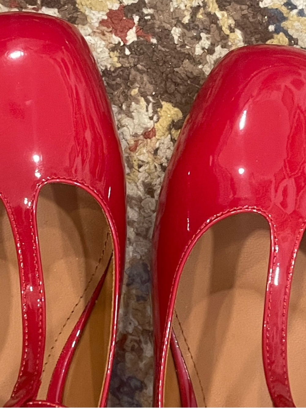 Arcopedico Red Patent T-Strap Flats with Ankle Buckle - Picture 5 of 8